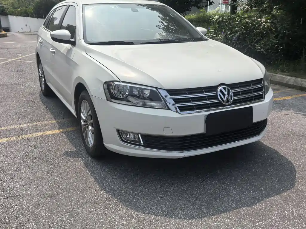 Volkswagen Gran Lavida 2014