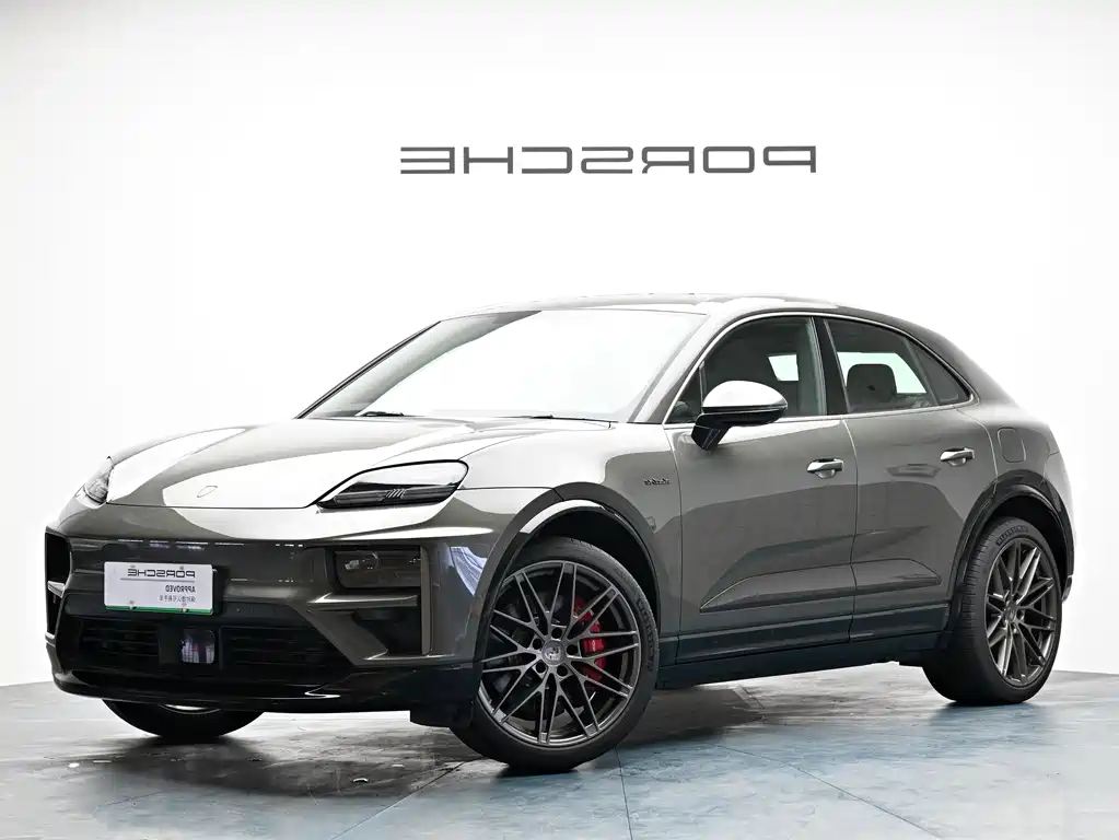 Porsche Macan EV 2024
