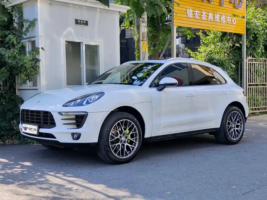 Porsche Macan 2016 — фото 1