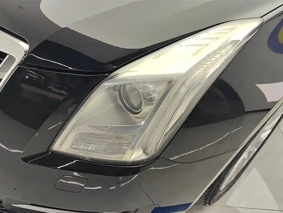 Cadillac XTS 2016 — фото 5