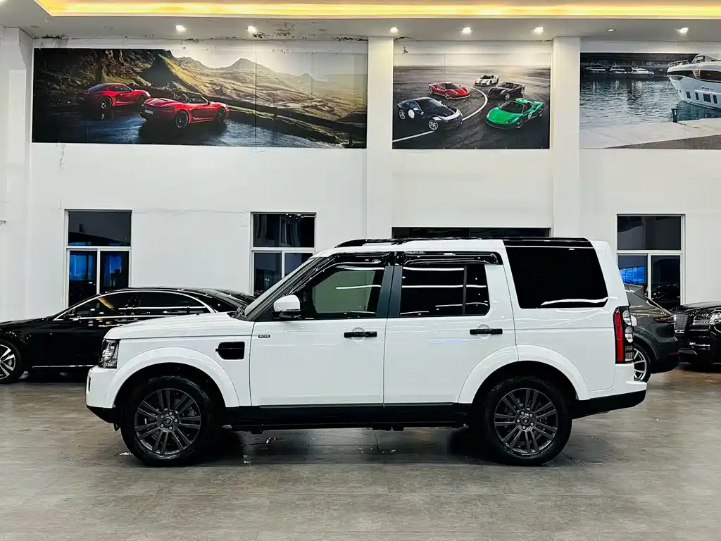 Land Rover Discovery 2016