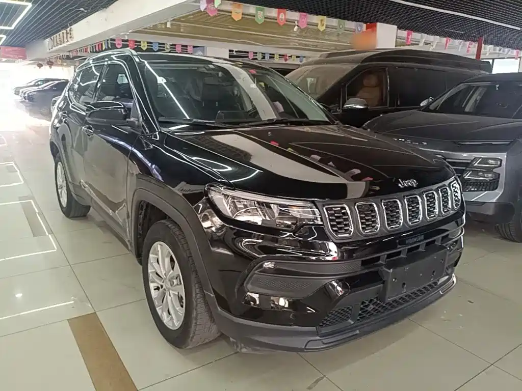 Jeep Compass 2021 — фото 4