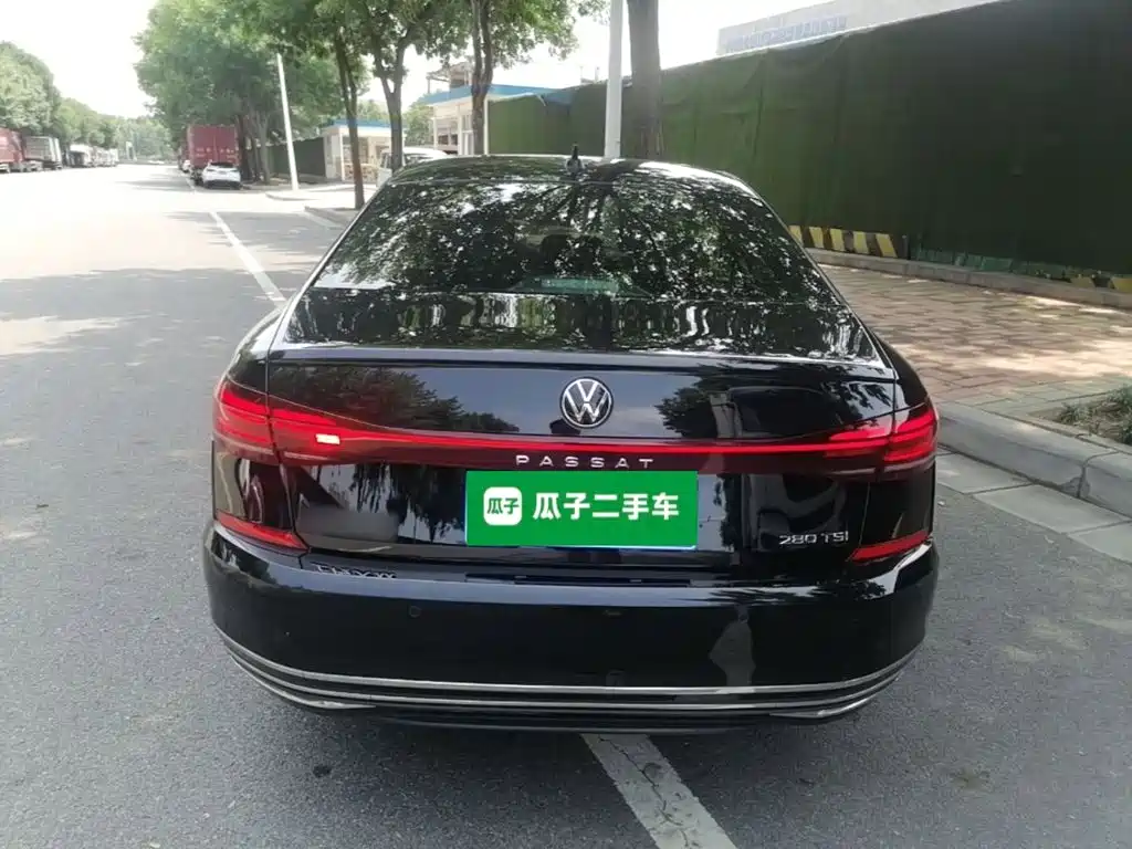 Volkswagen Passat 2024