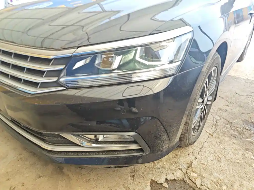 Volkswagen Passat 2018 — фото 24
