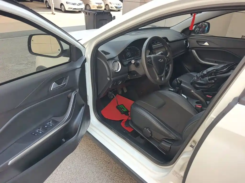 Chery Tiggo 3x 2019 — фото 16
