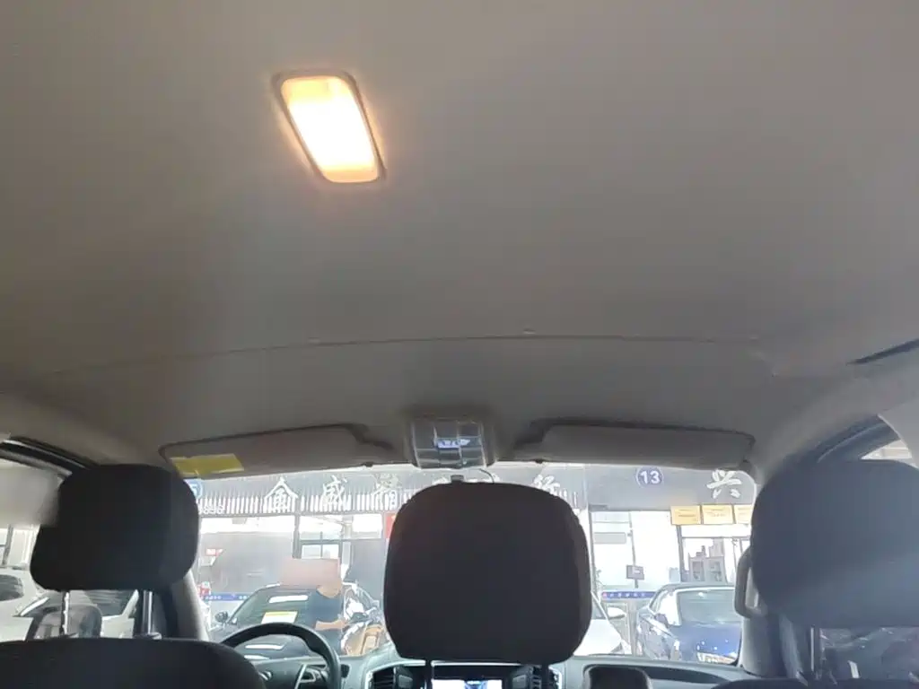 Maxus V80 2022 — фото 18