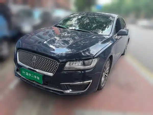 Lincoln MKZ 2020