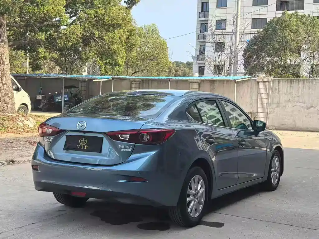 Mazda 3 Axela 2018