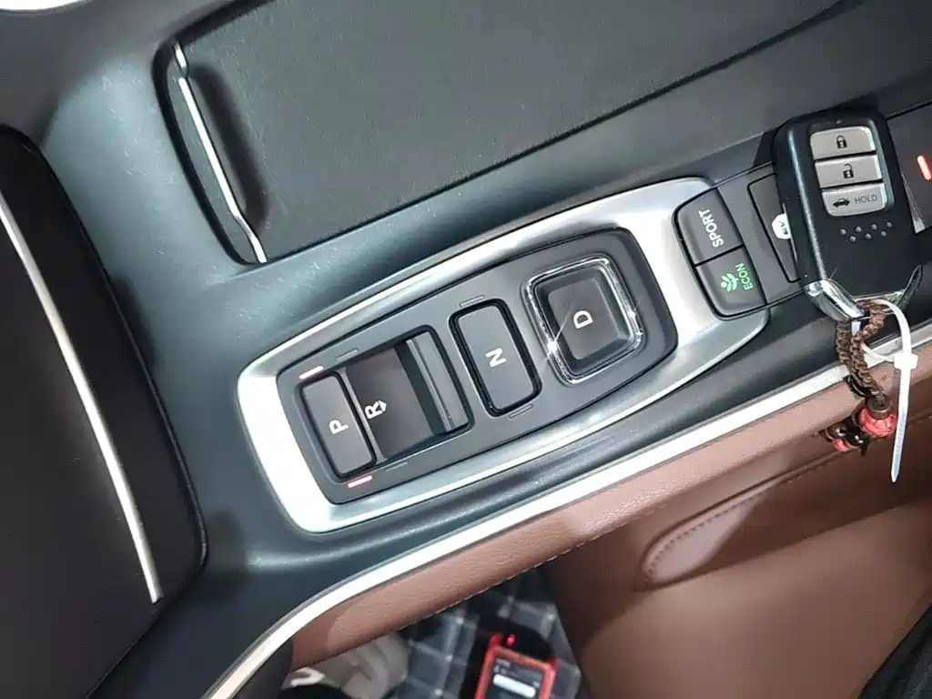 Honda Inspire 2022 — фото 14