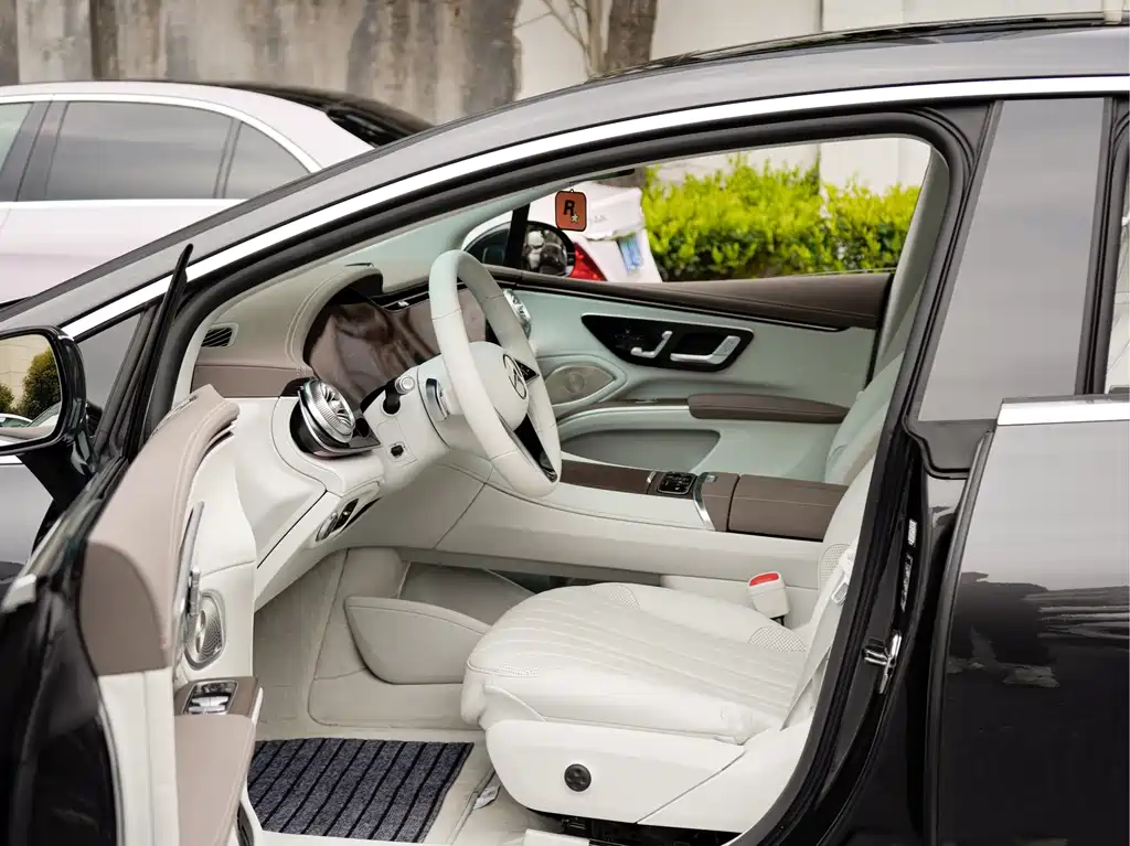 Mercedes-Benz EQS 2024 — фото 10