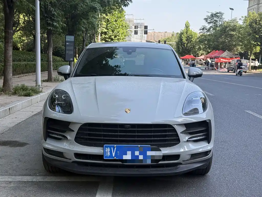 Porsche Macan 2020 — фото 2