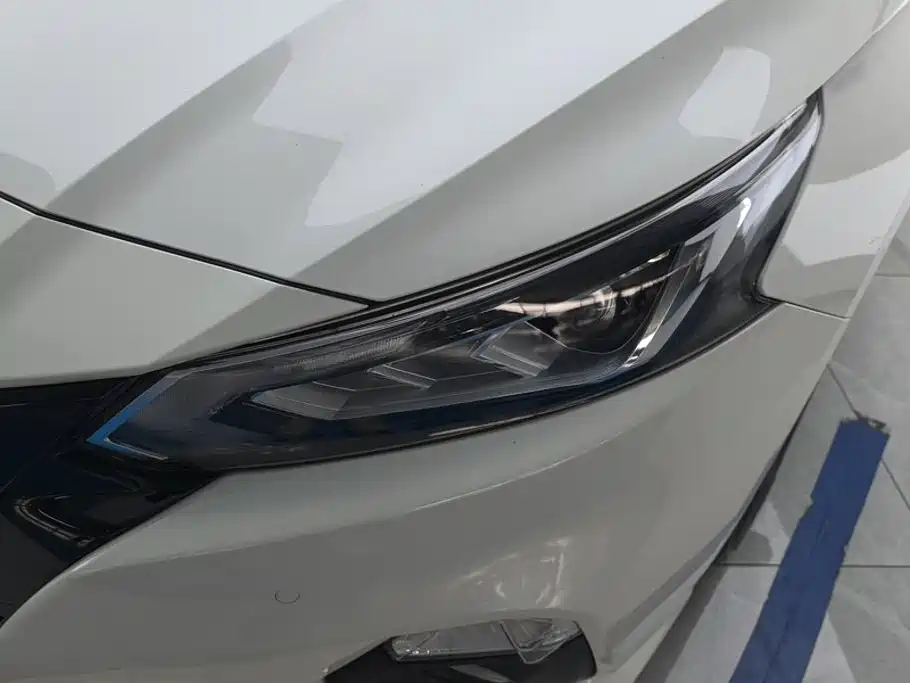 Nissan Teana 2021