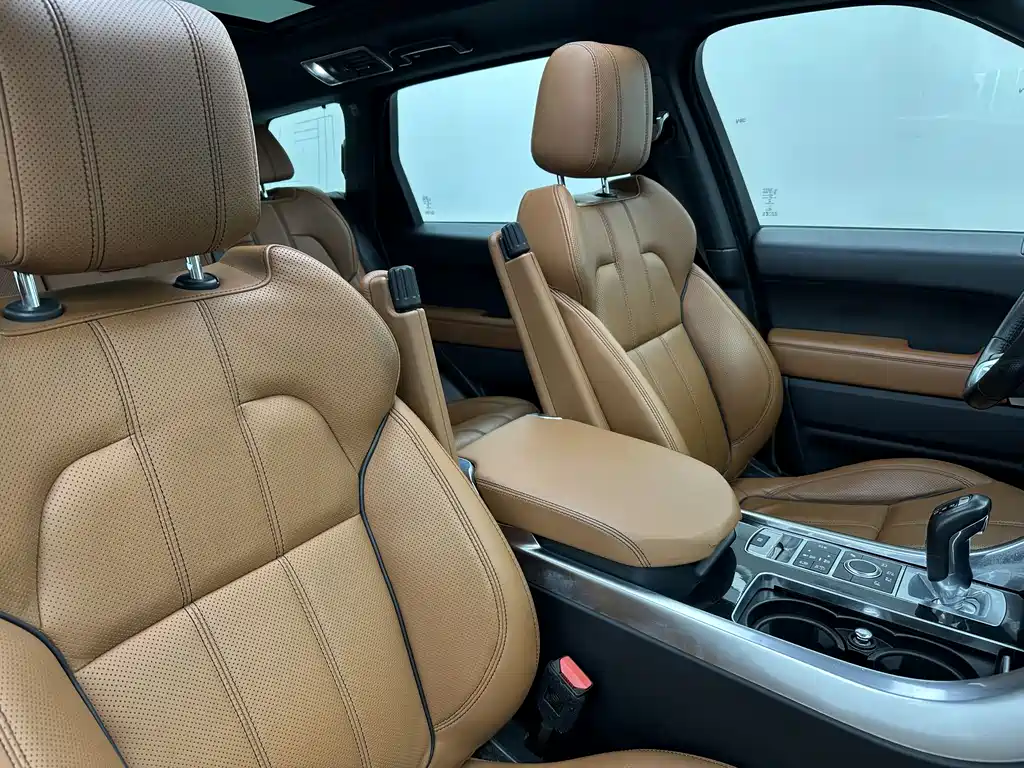 Land Rover Range Rover Sport 2016 — фото 21