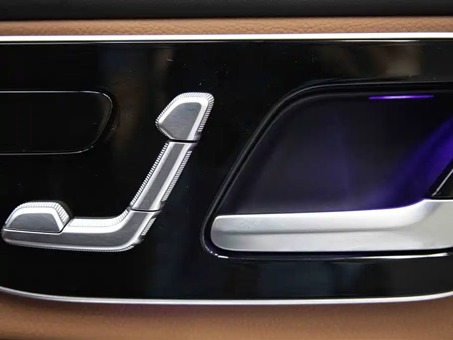 Mercedes-Benz GLC 2023 — фото 25