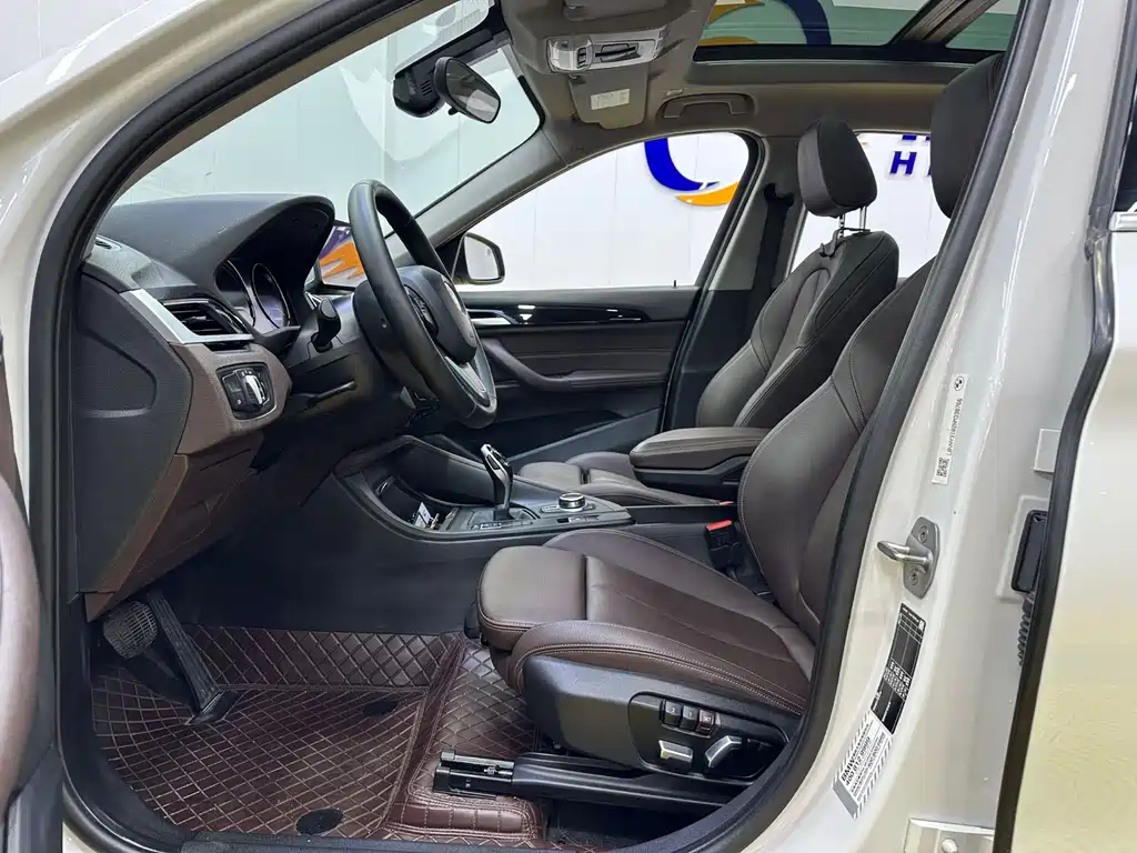 BMW X1 2022 — фото 14