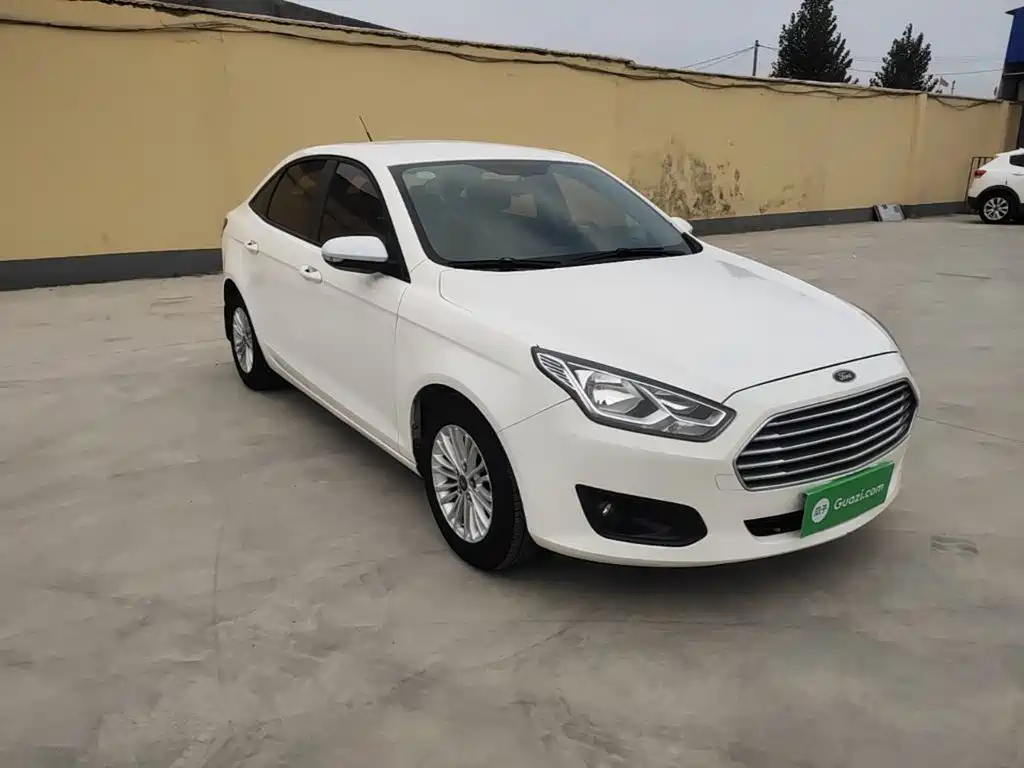 Ford Escort 2016