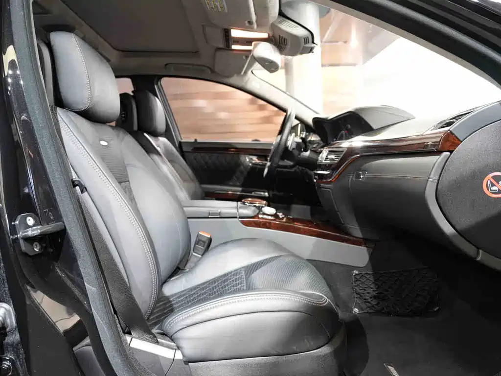 Mercedes-Benz S-Class AMG 2012 — фото 25