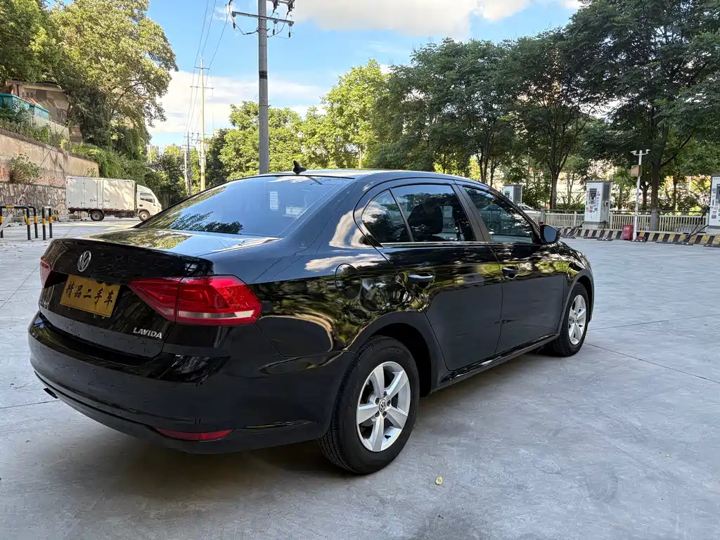 Volkswagen Lavida 2016