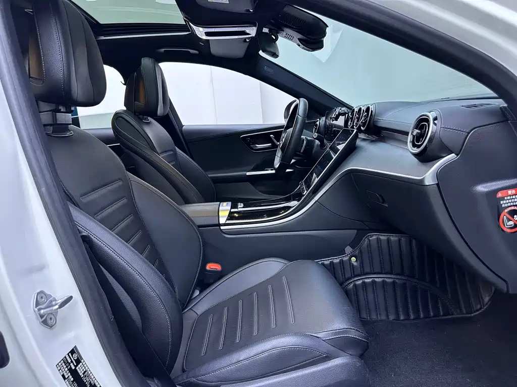 Mercedes-Benz C-Class 2022 — фото 13