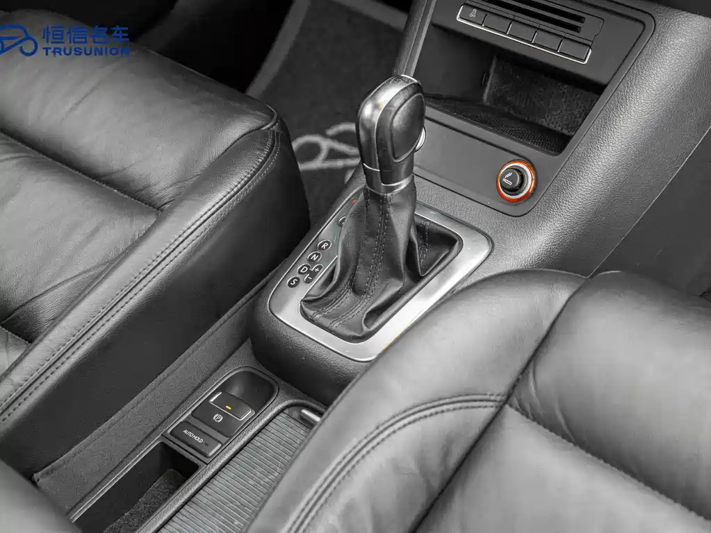 Volkswagen Tiguan 2013 — фото 17