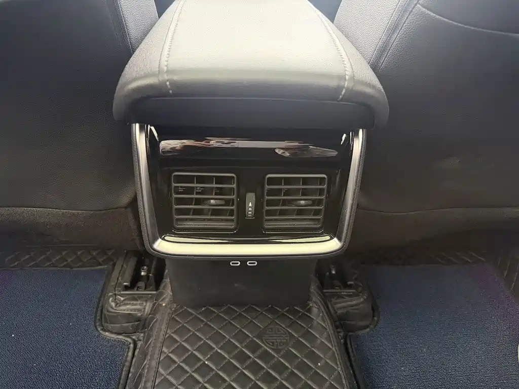 Toyota Harrier 2023 — фото 12