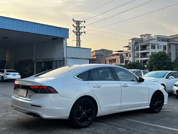 Honda Accord 2025