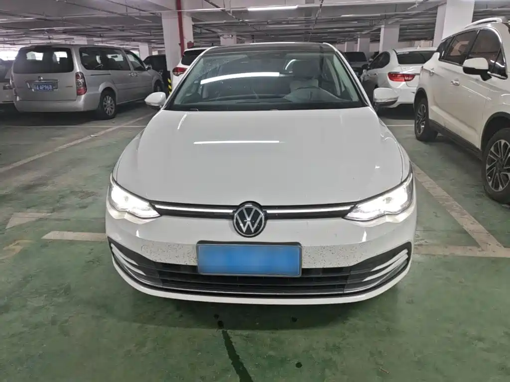 Volkswagen Golf 2022