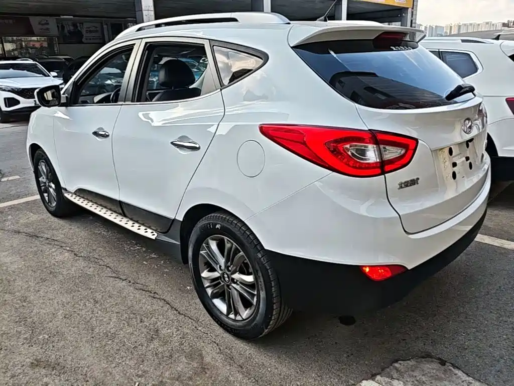 Hyundai ix35 2017 — фото 5