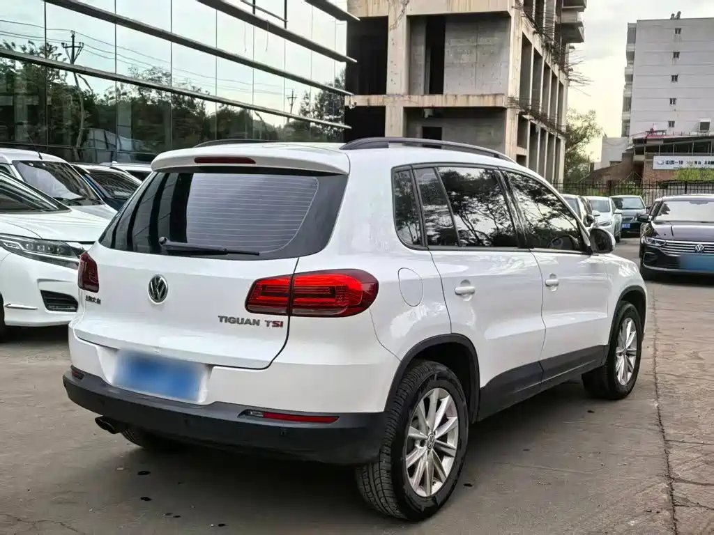 Volkswagen Tiguan 2016 — фото 7