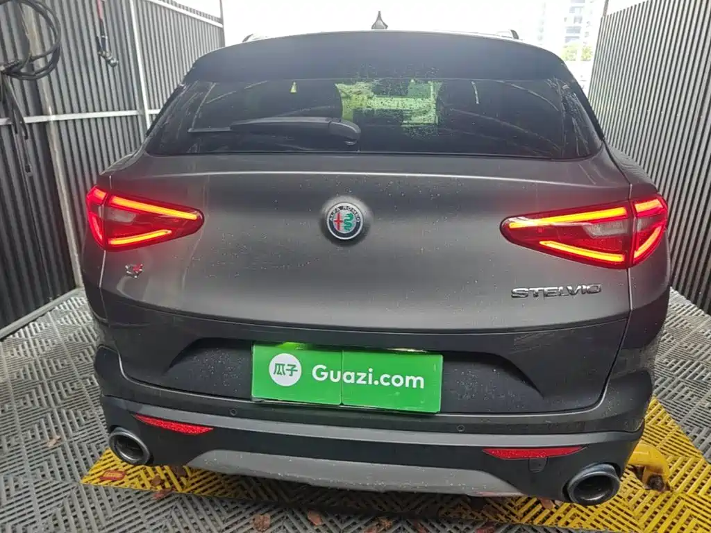 Alfa Romeo Stelvio 2019