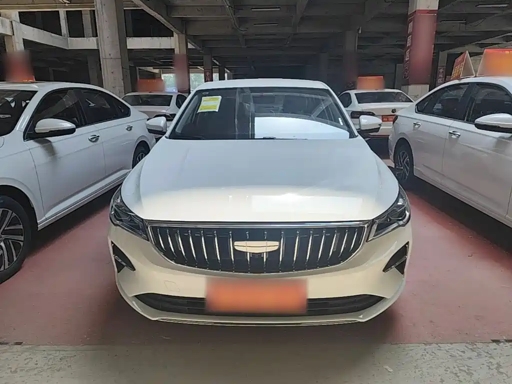 Geely Emgrand 2026