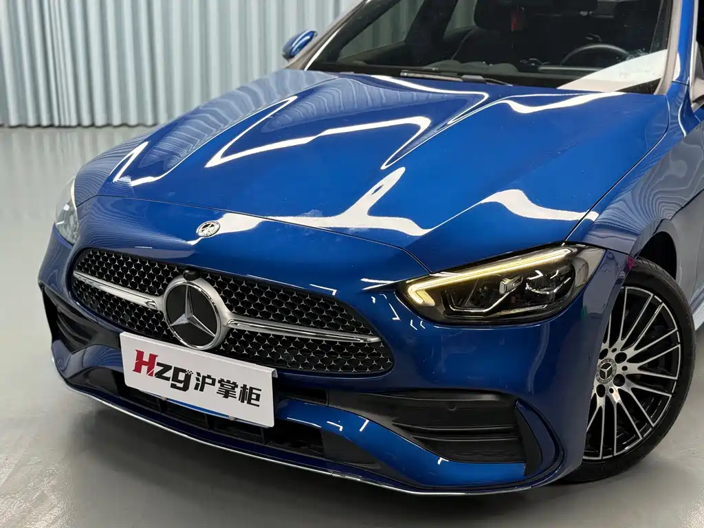 Mercedes-Benz C-Class 2022