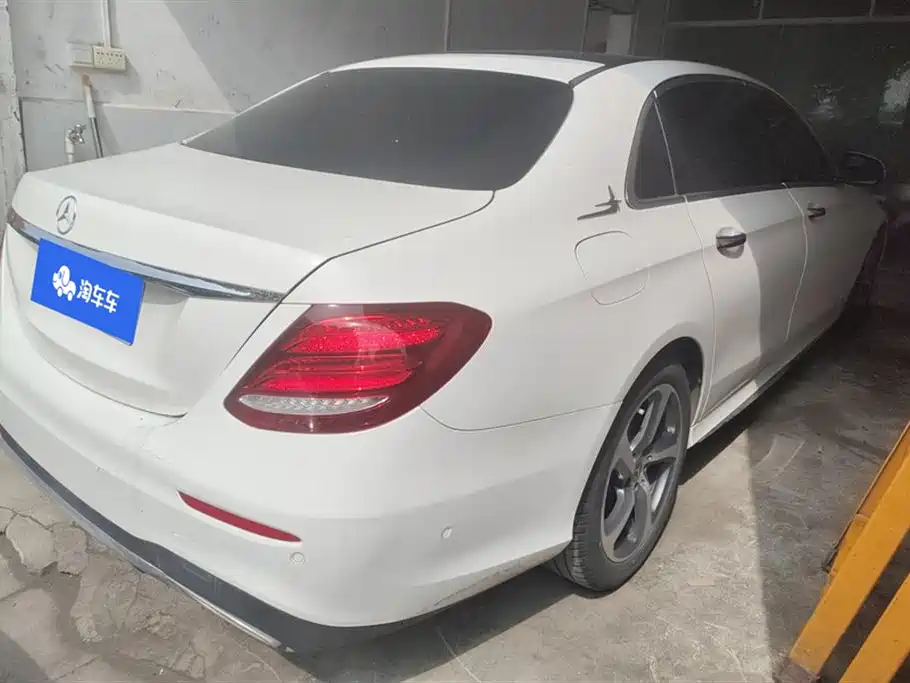 Mercedes-Benz E-Class 2018 — фото 3