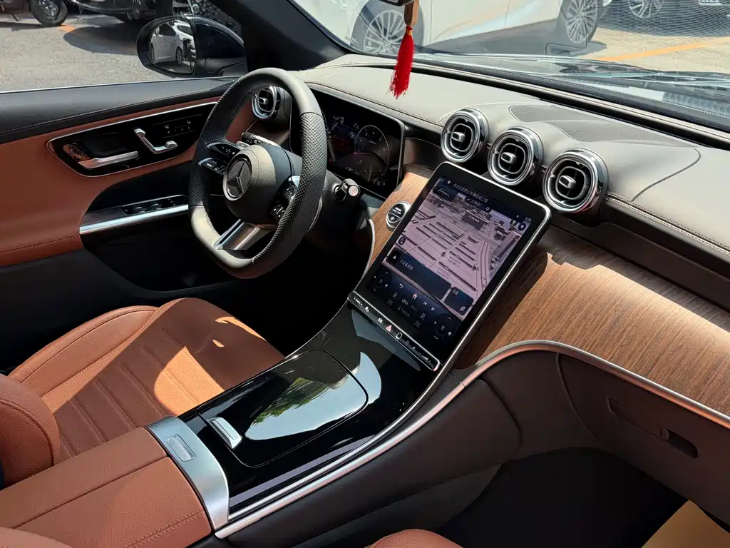 Mercedes-Benz GLC 2023 — фото 18