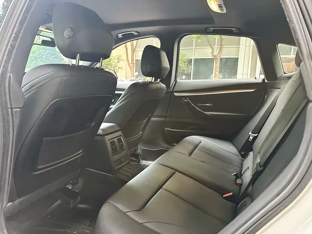 BMW 3 Series GT 2021 — фото 15