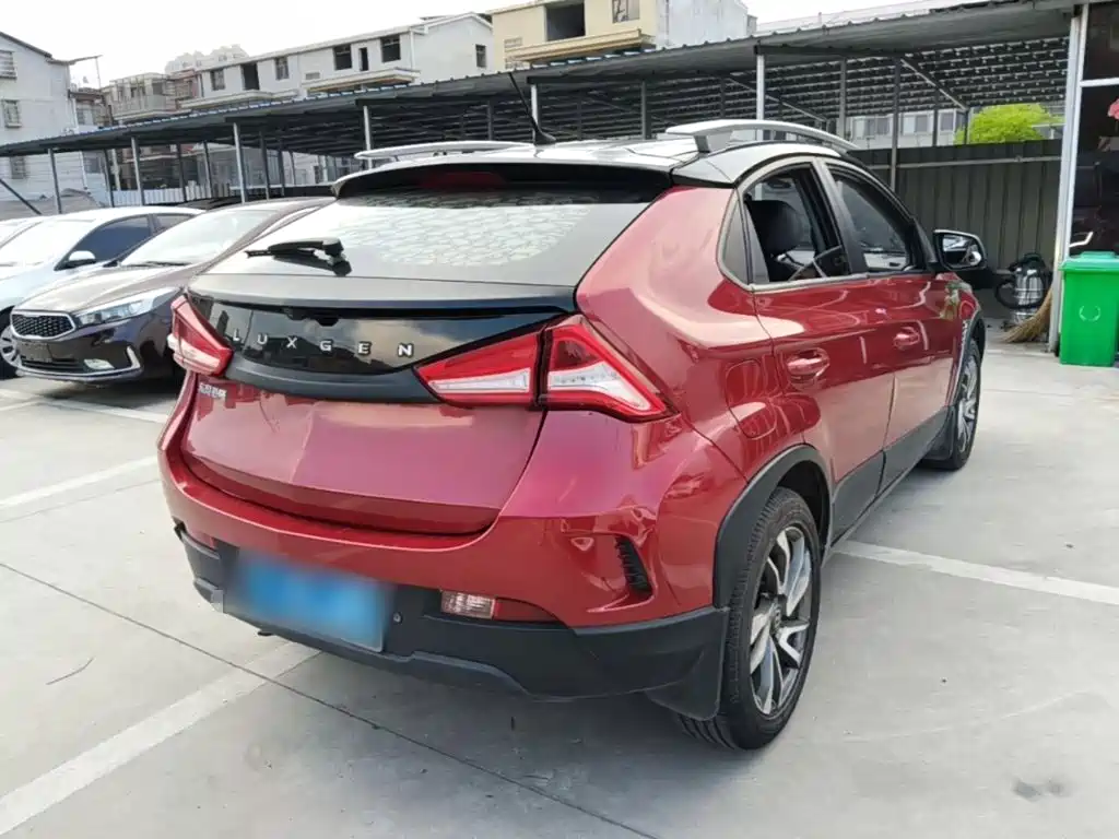 Luxgen U5 SUV 2018 — фото 7