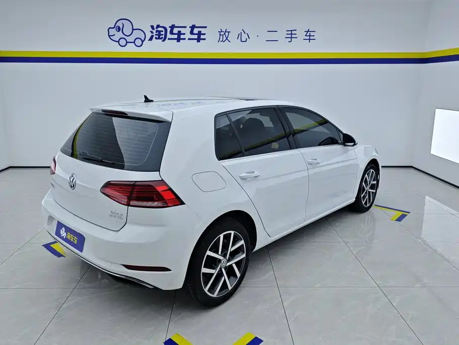 Volkswagen Golf 2020