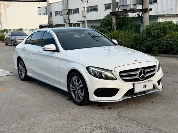 Mercedes-Benz C-Class 2018