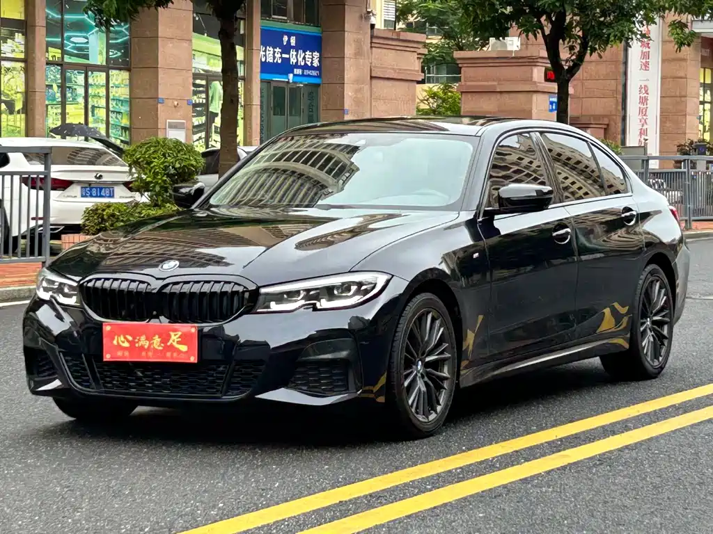 BMW 3 Series 2021