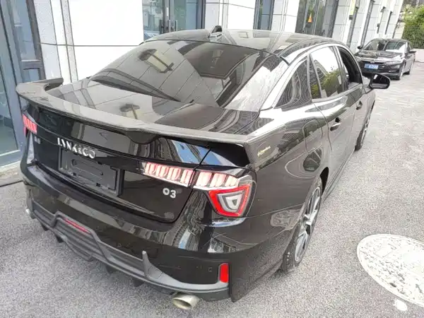 Lynk & Co 03 2021
