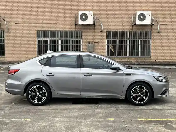 MG MG6 2017