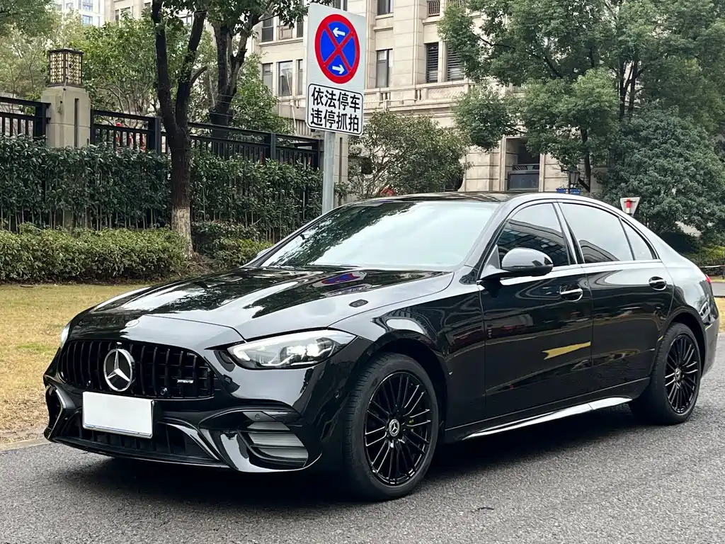 Mercedes-Benz C-Class 2023