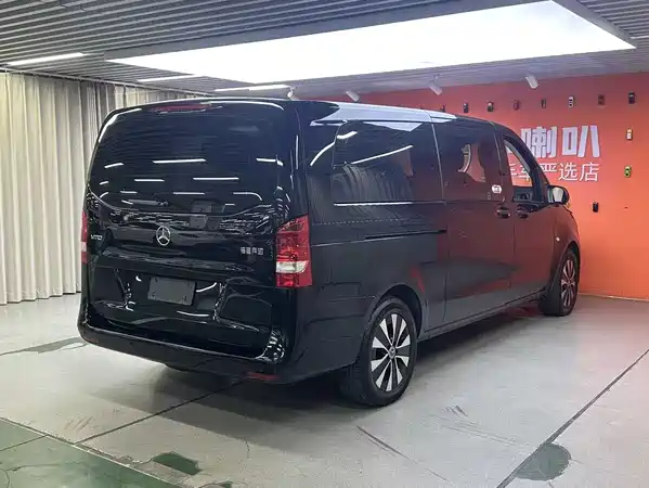Mercedes-Benz Vito 2023