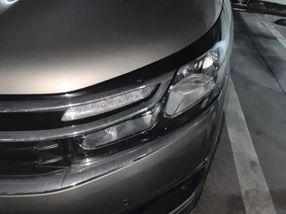 Citroën C4L 2017 — фото 4