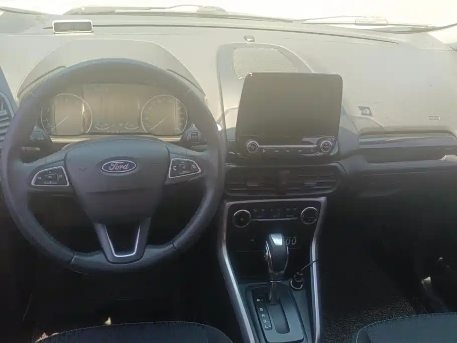 Ford Ecosport 2019 — фото 12