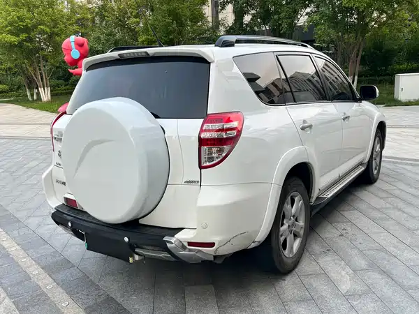 Toyota RAV4 2012
