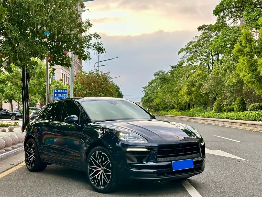 Porsche Macan 2022 — фото 2