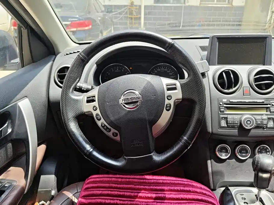 Nissan Qashqai 2015 — фото 15