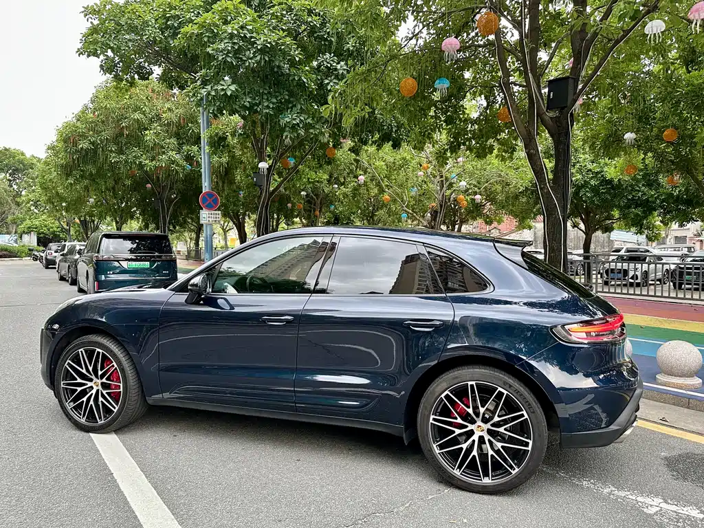 Porsche Macan 2022 — фото 5