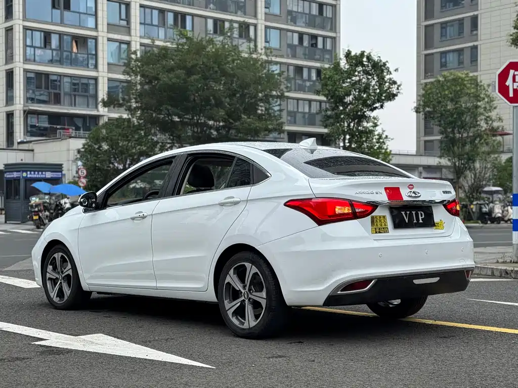 Chery Arrizo 5 2019